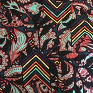 Lot of 10 LuLaRoe leggings TC